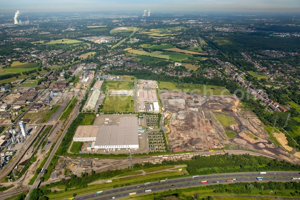 Aerial image Oberhausen - Warehouse complex-building of Lekkerland GmbH & Co. KG Branch Oberhausen at the BAB3 in Oberhausen in North Rhine-Westphalia