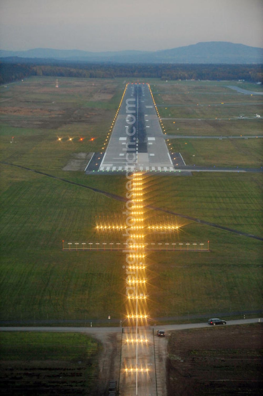 Aerial photograph Nürnberg - Beleuchtung / Befeuerung der Landebahn / Startbahn am Flughafen Nürnberg EDDN. Lighting / beaconing of the runway at the Nuremberg airport NUE.