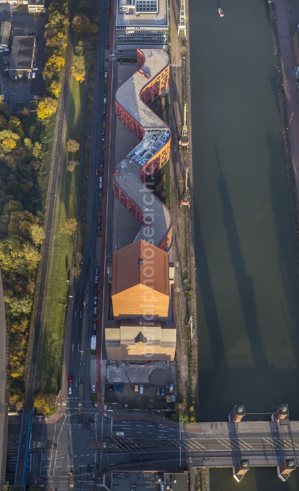 Aerial image Duisburg - National Archives at Schwanentor in Duisburg in the Ruhr area in North Rhine-Westphalia