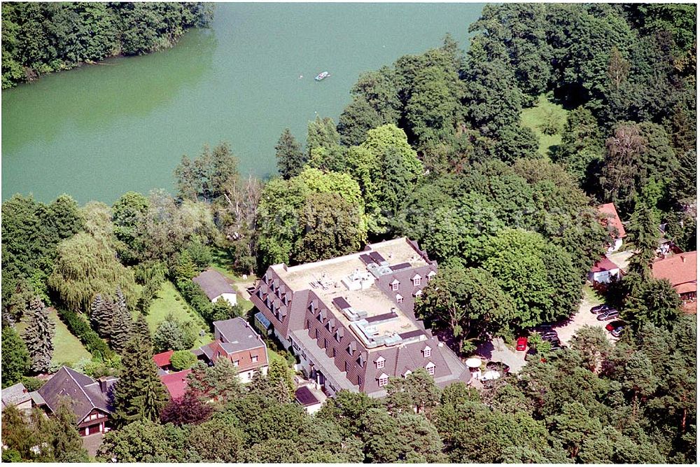 Aerial photograph Eggersdorf / Strausberg - 23.07.2004 Landhaus Villago - Hotel Restaurant am Bötzsee Kontakt: 15345, Eggersdorf Altlandsberger Chaussee 88/89 Telefon: 03341 / 4690 Telefax: 03341 / 469 469 Achim Walder: