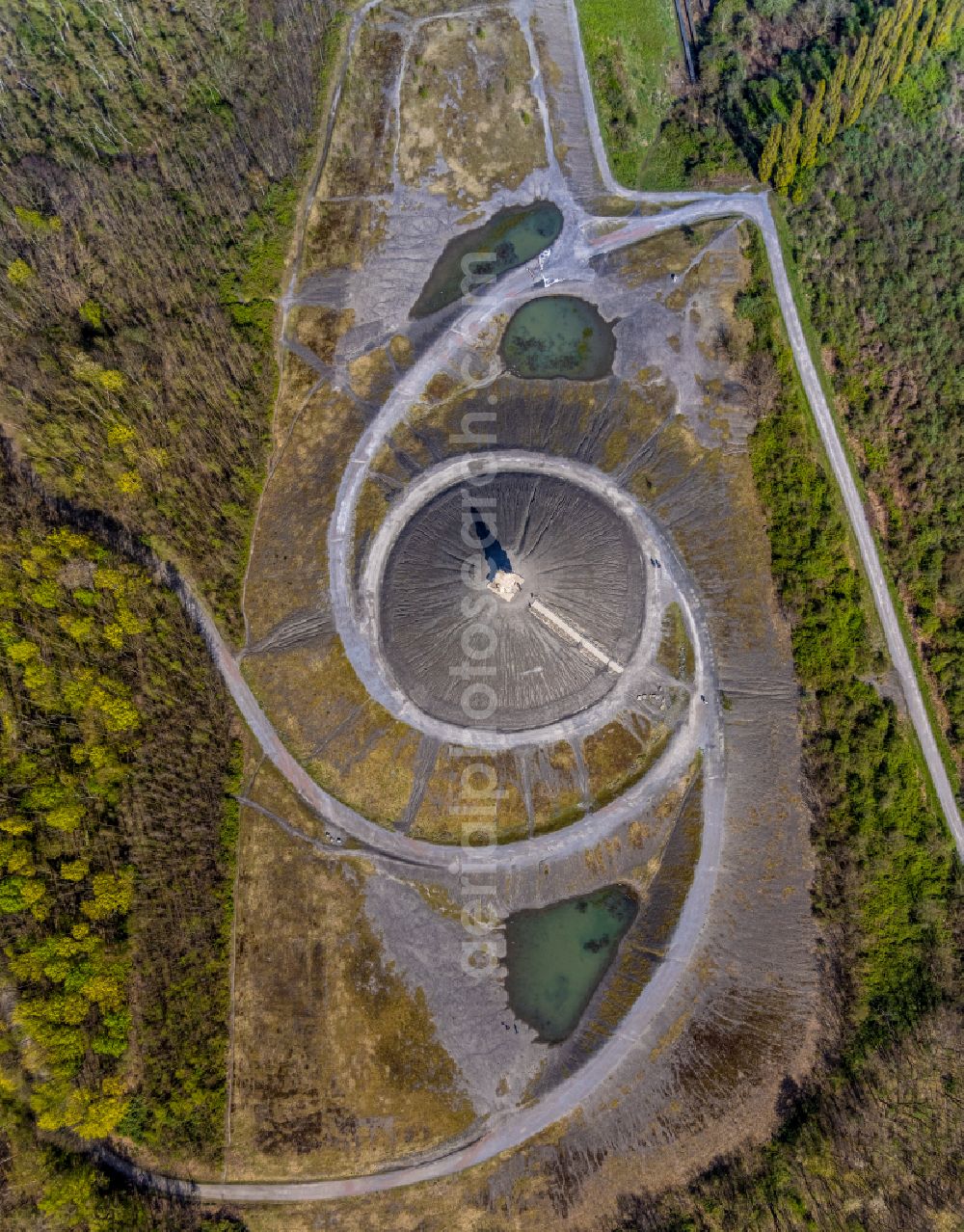 Gelsenkirchen from above - landmark Himmelstreppe the artist Herman Prigann on a former slag heap in Gelsenkirchen in North Rhine-Westphalia