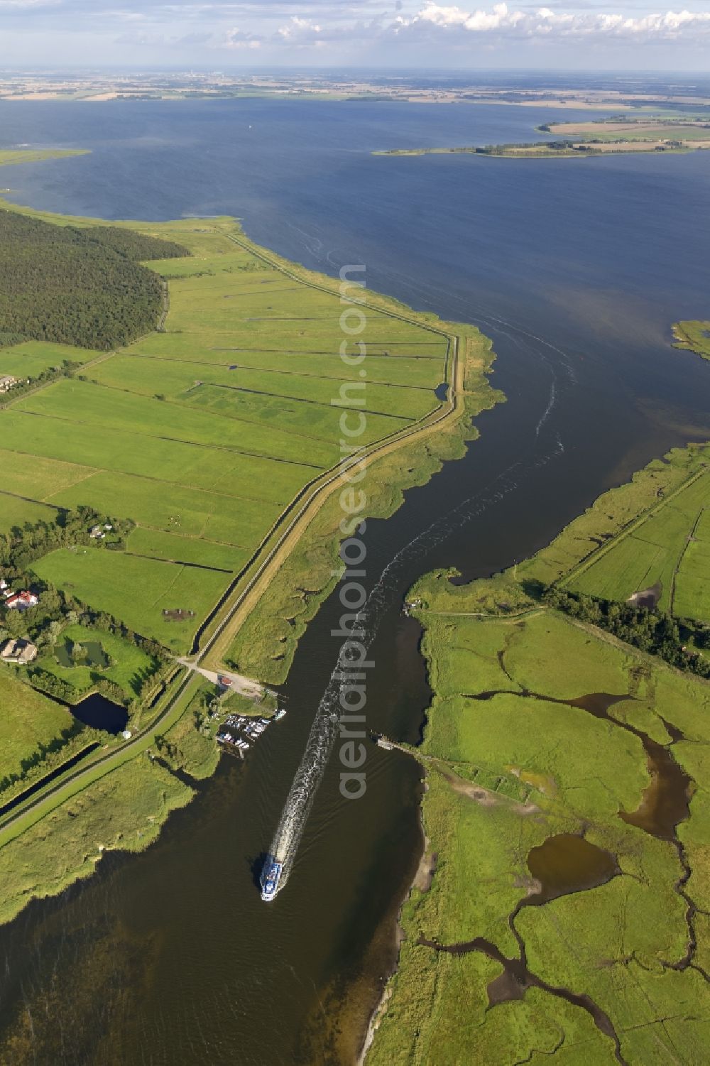 Aerial image Zingst - Barth Bodden landscape of the Big Island at Kirr Zingst in Mecklenburg-Western Pomerania