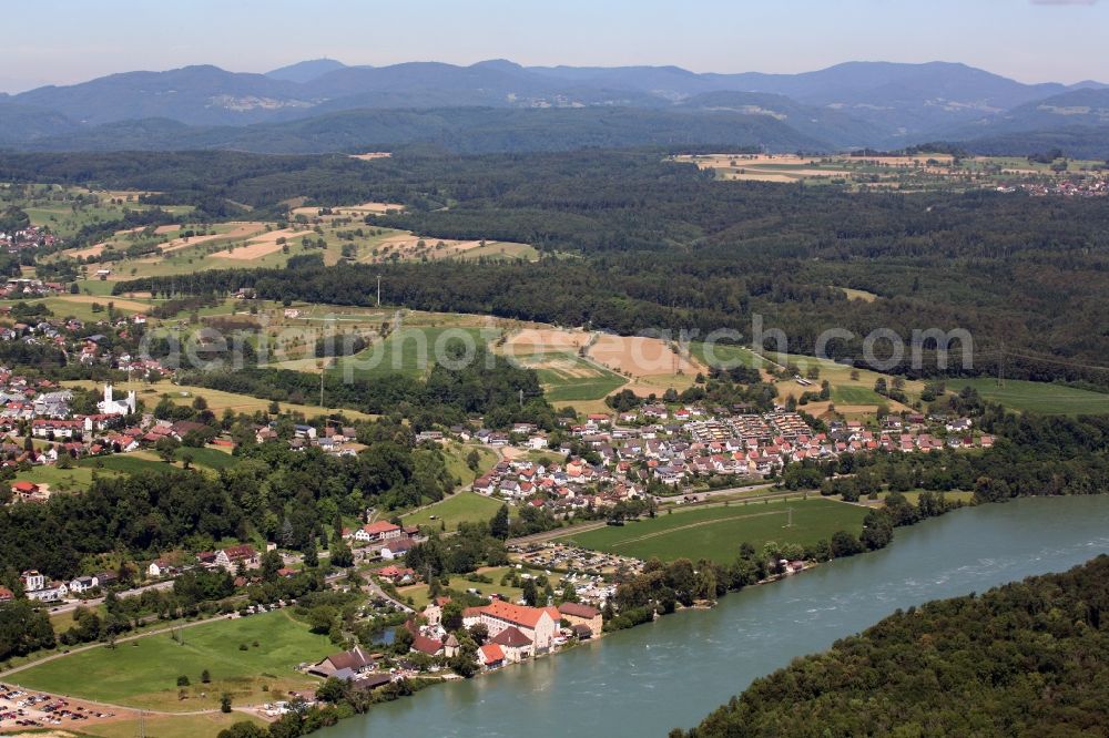 Rheinfelden (Baden) from the bird's eye view: Landscape at the building complex and the park of the castle Beuggen at the river Rhine in Rheinfelden (Baden) in the state Baden-Wuerttemberg