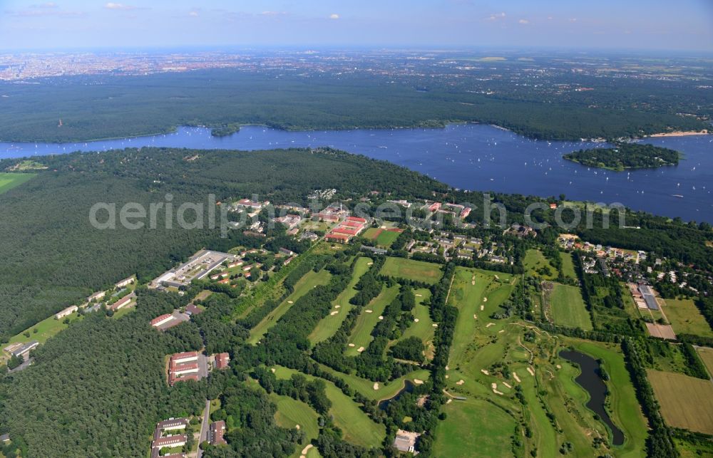 Aerial image Berlin - Landscape along the golf course of the Berliner Golf Club Gatow eV on the shores of the Wannsee district of Berlin Gatow