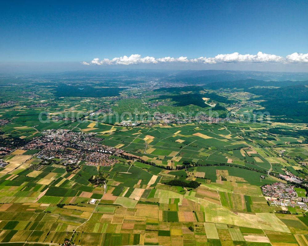 Aerial photograph Heitersheim - Landscape of fields of agriculture near Heitersheim in the state of Baden-Württemberg