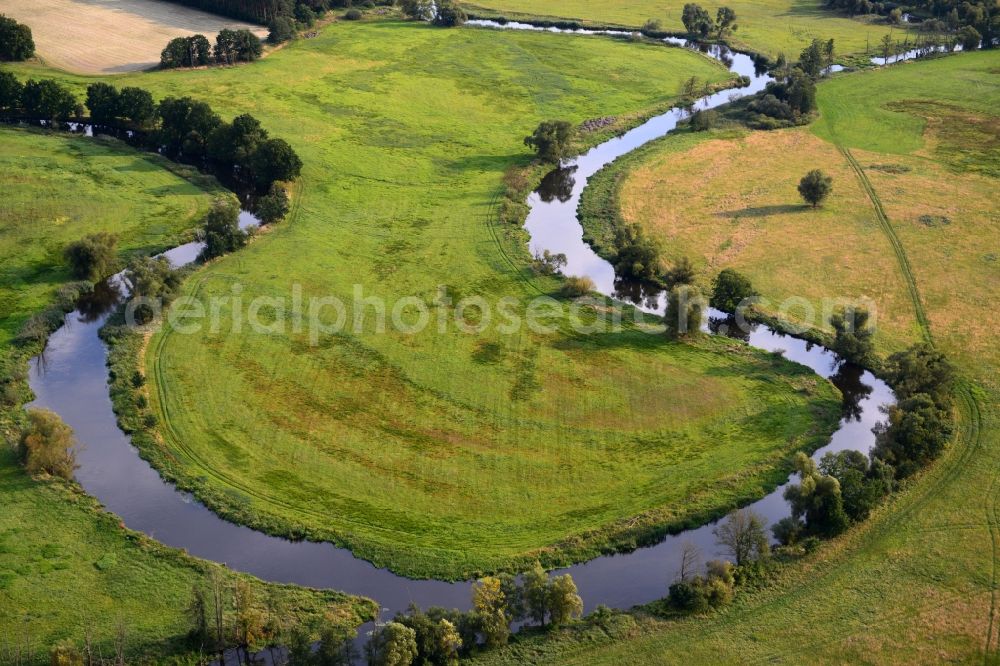 Mönchwinkel from the bird's eye view: Landscape from the river bed running the Spree in Mönchwinkel in Brandenburg