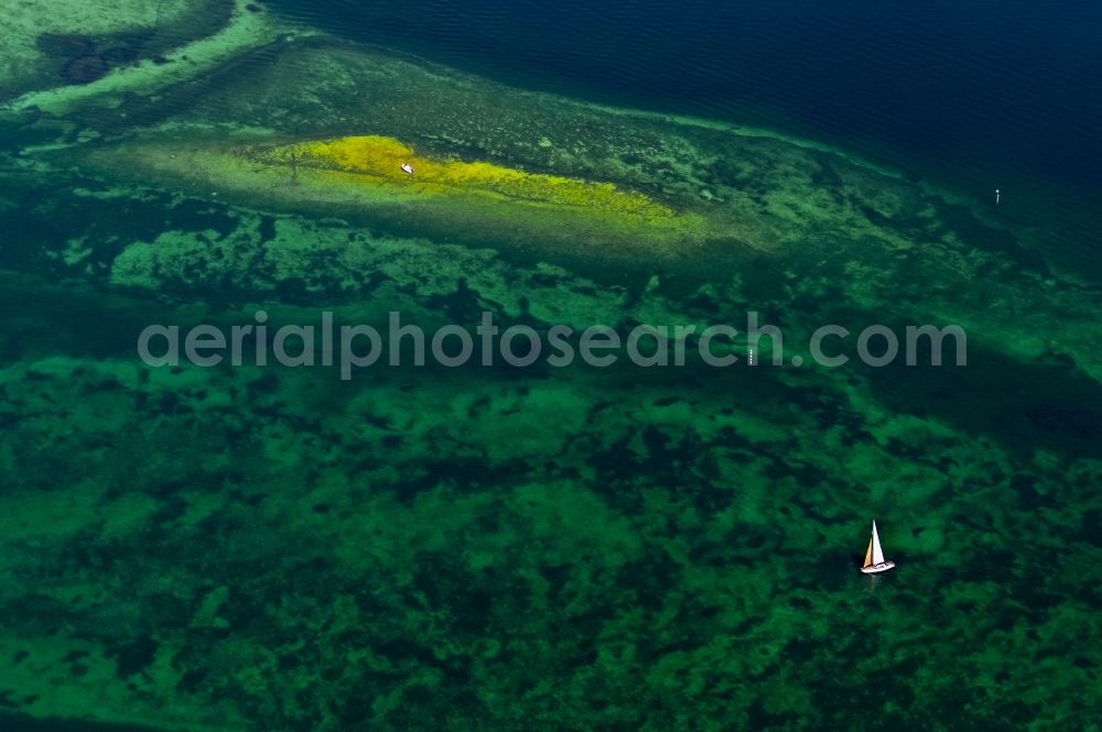 Aerial image Radolfzell am Bodensee - Village on the banks of the area lake in in Radolfzell am Bodensee in the state Baden-Wuerttemberg, Germany