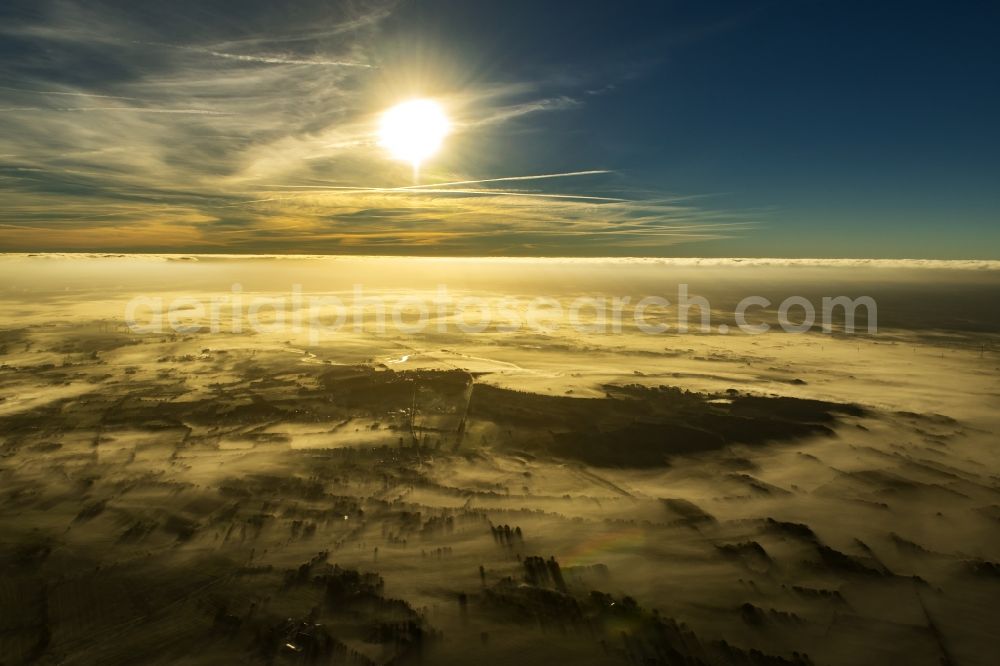 Hechthausen from the bird's eye view: Landscape in the fog in Hechthausen in the state Niedersachsen, Germany