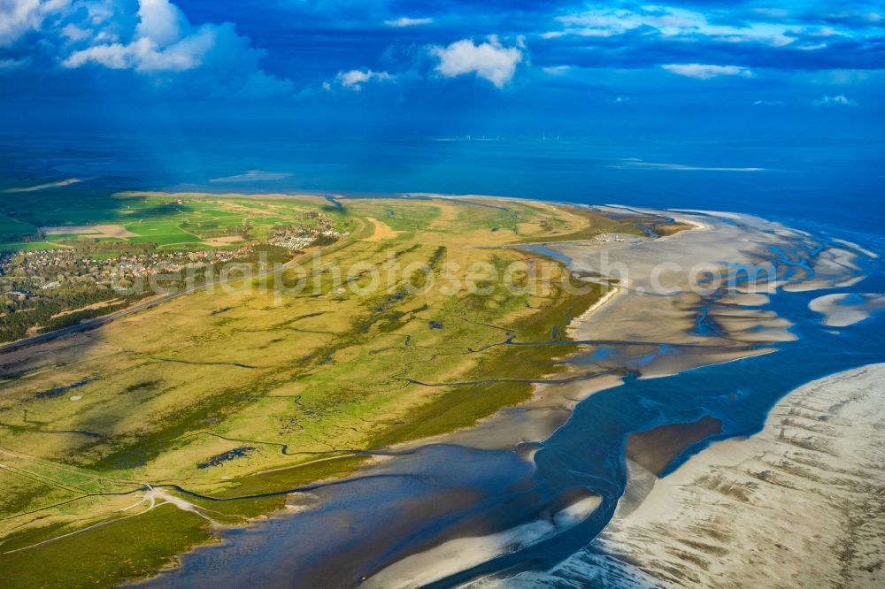 Aerial image Sankt Peter-Ording - Salt marsh landscape on the North Sea - coast in the district Sankt Peter-Ording Pfahlbauten in Sankt Peter-Ording in the state Schleswig-Holstein