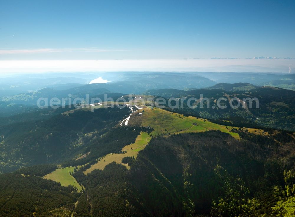 Falkau from the bird's eye view: Landscape from the ski resort and winter sports center Feldberg in the Black Forest in Falkau in the state of Baden-Württemberg