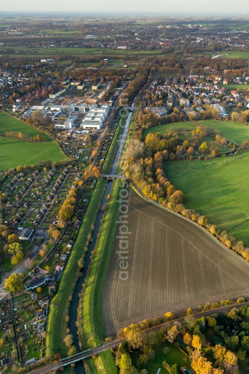 Aerial image Hamm OT Caldenhof - Landscape on the banks of the river-course Ahse at Caldenhof in Hamm - state North Rhine-Westphalia