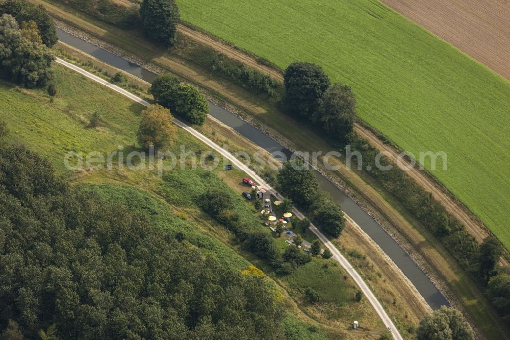 Aerial photograph Castrop-Rauxel - Landscape on the course of the river Emscher in Castrop-Rauxel in North Rhine-Westphalia