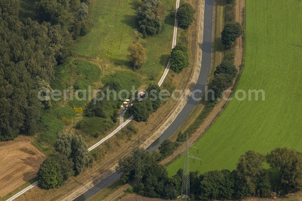 Castrop-Rauxel from the bird's eye view: Landscape on the course of the river Emscher in Castrop-Rauxel in North Rhine-Westphalia