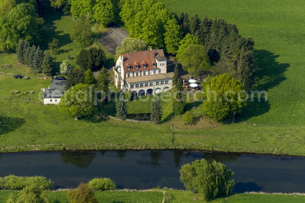 Aerial image Olfen - Landscape of meadows and fields at the Hotel-Restaurant Zur Rauschenburg at Olfen in the state of North Rhine-Westphalia