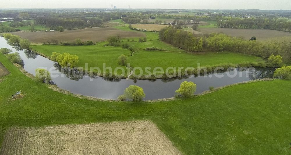 Olfen from the bird's eye view: Landscape of meadows and fields of Lippeauen on the lip at Olfen in North Rhine-Westphalia