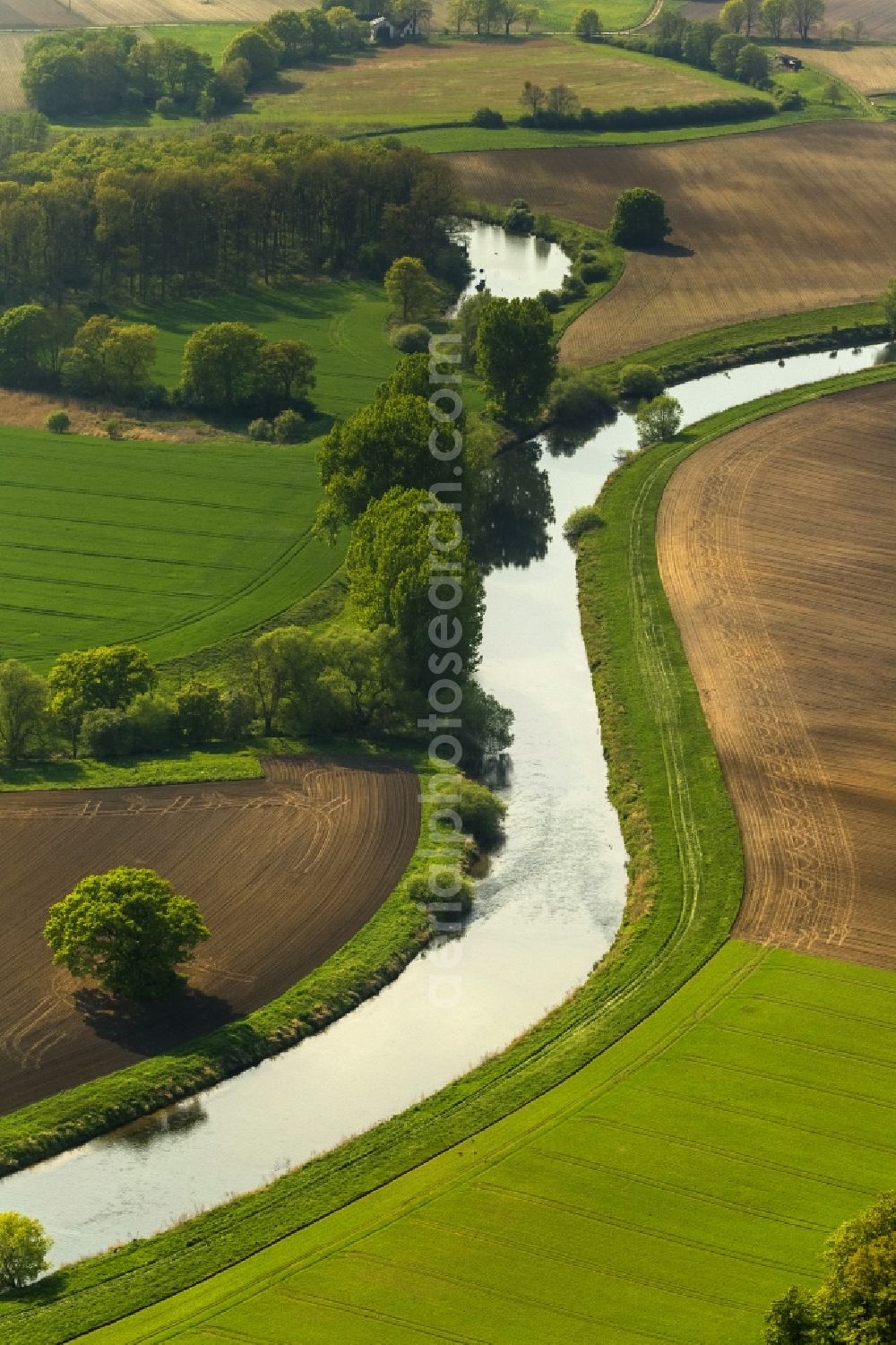 Olfen from above - Landscape of meadows and fields of Lippeauen on the lip at Olfen in North Rhine-Westphalia