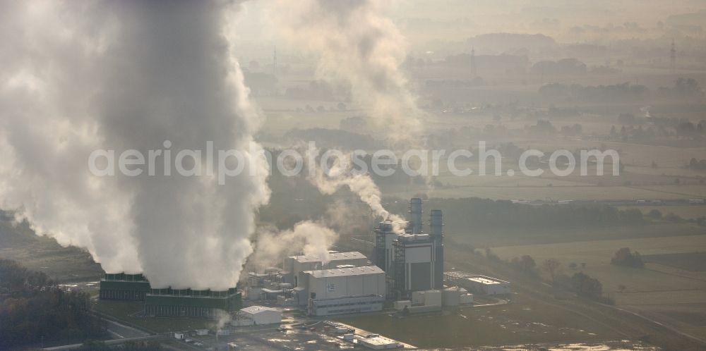 Aerial photograph Bergkamen - Landscape with cloud at temperature inversion with inversion layer over the coal-fired power plant Bergkamen in North Rhine-Westphalia. The coal-fired power plant on dates-Hamm Canal is operated by RWE