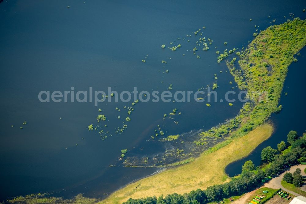 Wesel from the bird's eye view: Landscapes of the redesigned lip mouth near Wesel in the state of North Rhine-Westphalia, Germany