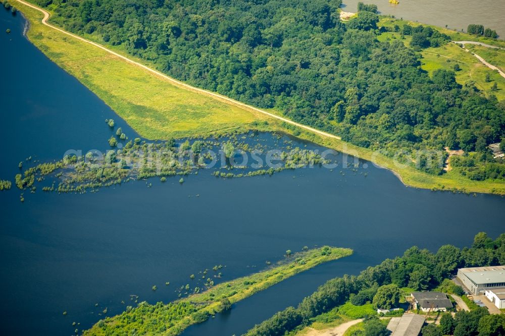 Aerial photograph Wesel - Landscapes of the redesigned lip mouth near Wesel in the state of North Rhine-Westphalia, Germany