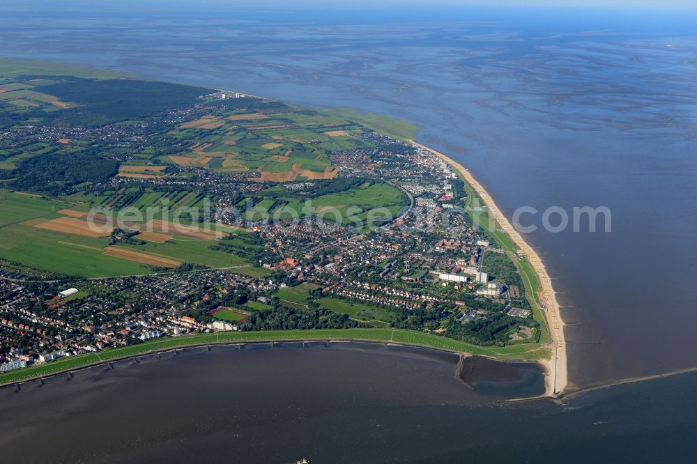 Aerial image Cuxhaven - Headland area of the mouth of the Elbe in the spa district of Doese in Cuxhaven in the state of Lower Saxony. The river ends at the Kugelbake sign located at the former marine fortress of the same name