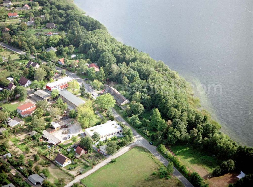 Aerial image Werder / Brandenburg - Landstreifen der ADDIT Bau-Projekt GmbH & Co an der Kemnitzer Chaussee am Plessower See in Werder / Havel.