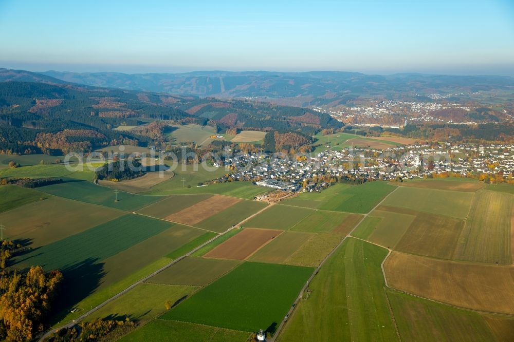 Aerial image Finnentrop - Agricultural area in the East of Finnentrop in the state of North Rhine-Westphalia. A new commercial area is planned on site of the fields