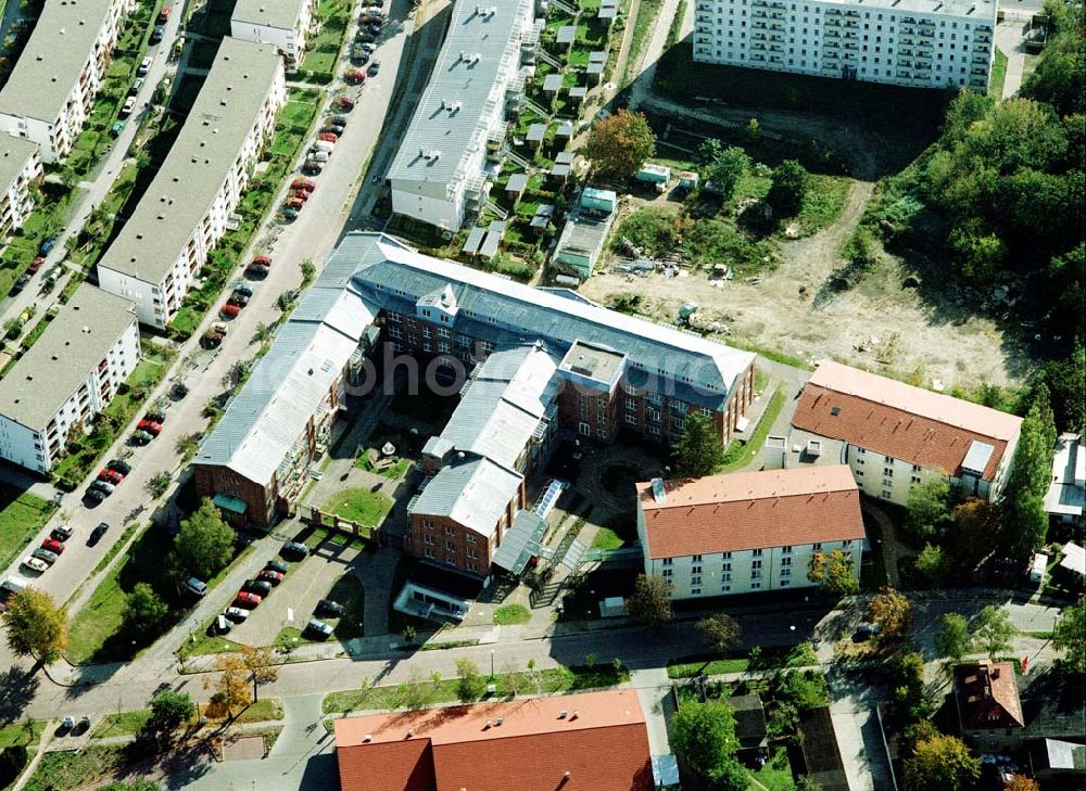 Teltow - Brandenburg from the bird's eye view: Lavendel-Residenz - Seniorenzentrum Teltow an der Elbstraße 2 in 14513 Teltow/Brandenburg. (Tel.: 03328-3330).