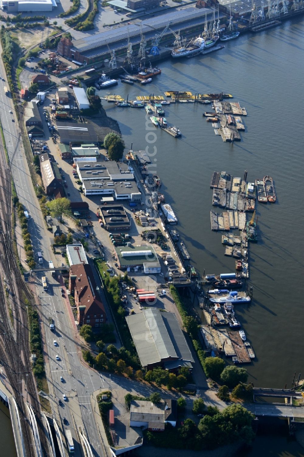 Aerial photograph Hamburg - Luebeck riverside in Hamburg-Mitte / Kleiner Grasbrook. A project of the Hamburg Port Authority HPA