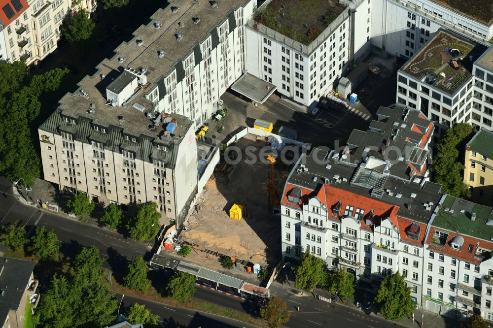 Aerial image Berlin - Construction site for the construction of gaps along the multi-family house residential housing estate Fiftysix on Lietzenburger Strasse in the district Charlottenburg in Berlin, Germany