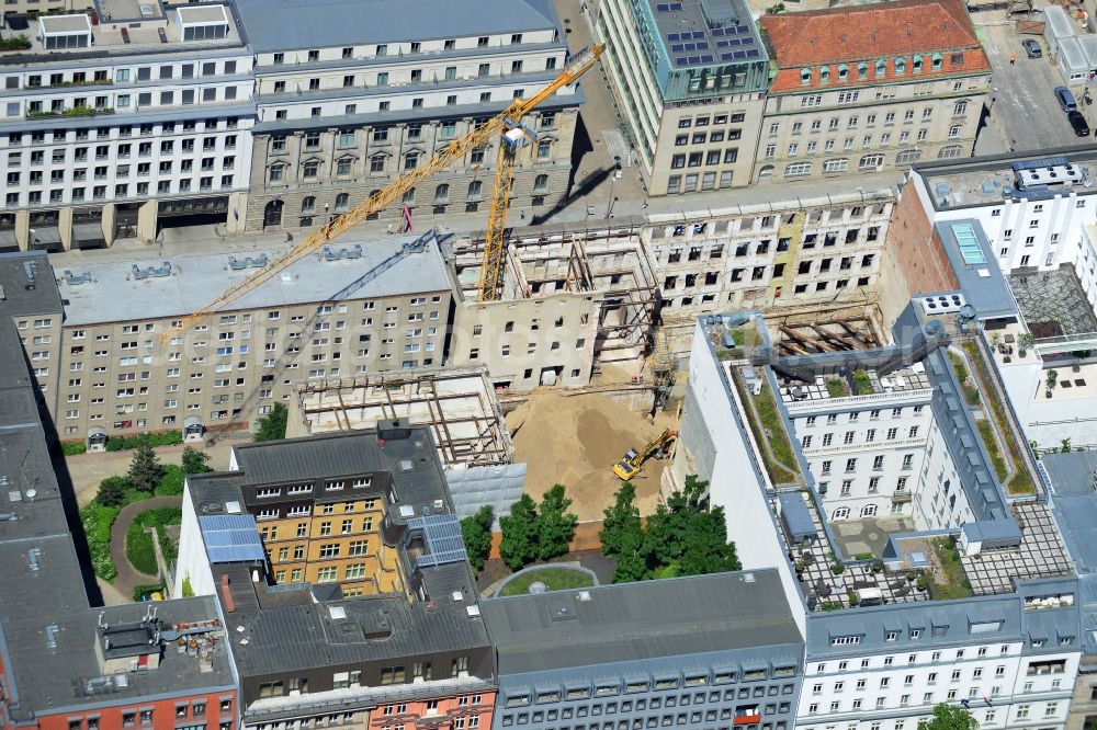 Aerial photograph Berlin Mitte - Closing of the gap - building site for a residential and commercial building on the French street in Berlin Mitte