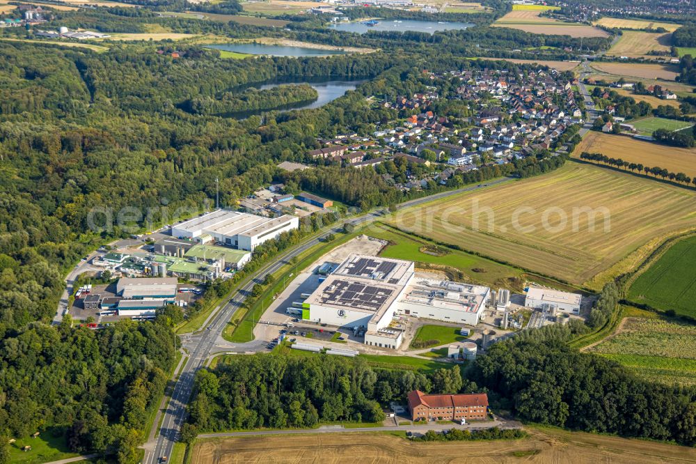 Aerial image Beckum - Buildings and production halls on the food manufacturer's premises of Berief Food GmbH on street Lebensweg in Beckum at Ruhrgebiet in the state North Rhine-Westphalia, Germany