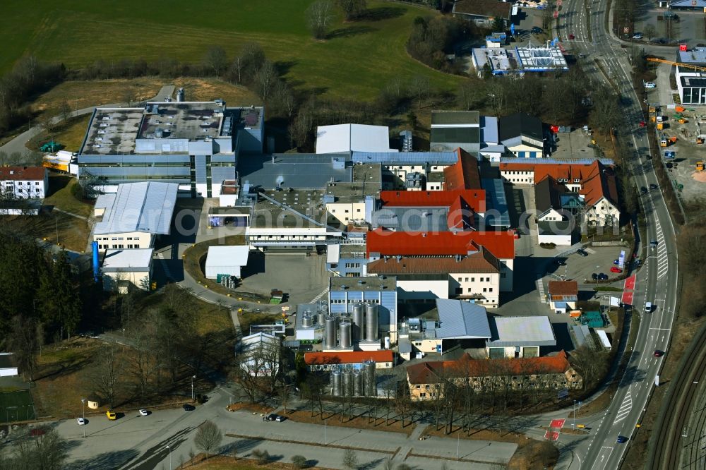 Aerial photograph Kempten (Allgäu) - Buildings and production halls on the food manufacturer's premises Edelweiss GmbH & Co. KG in Kempten (Allgaeu) in the state Bavaria, Germany