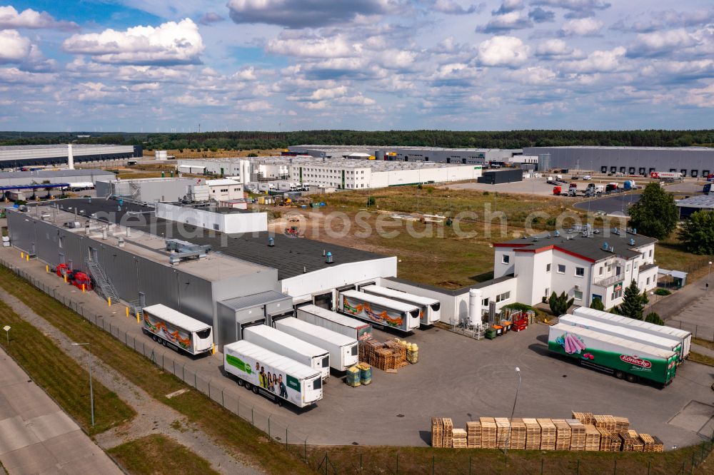 Aerial photograph Slubice - Buildings and production halls on the food manufacturer's premises Koenecke in Slubice in Lubuskie Lebus, Poland