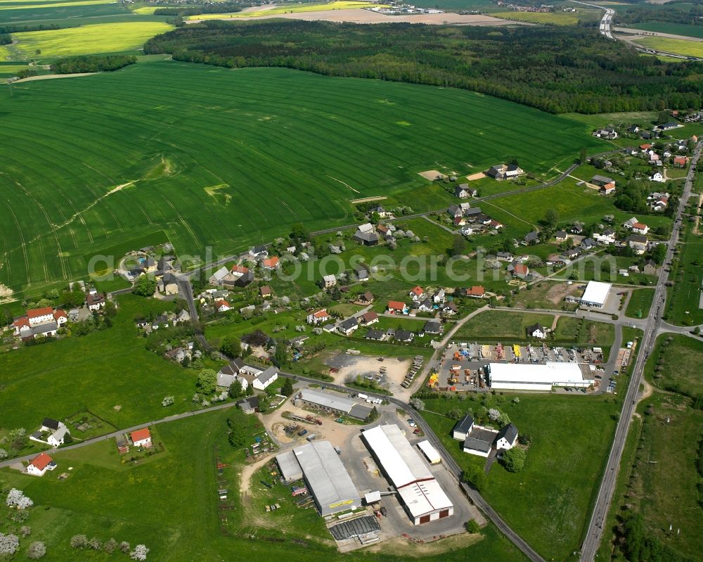 Aerial photograph Rossau - Buildings and production halls on the food manufacturer's premises of the farm - agricultural enterprise Agrargenossenschaft Rossau eG on Waldblick in Rossau in the state Saxony, Germany