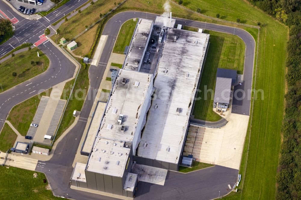 Aerial photograph Nettetal - Buildings and production halls on the food manufacturer's premises of BRATA Produktions- und Vertriebsgesellschaft KG on Duelkener Strasse in Nettetal in the state of North Rhine-Westphalia, Germany