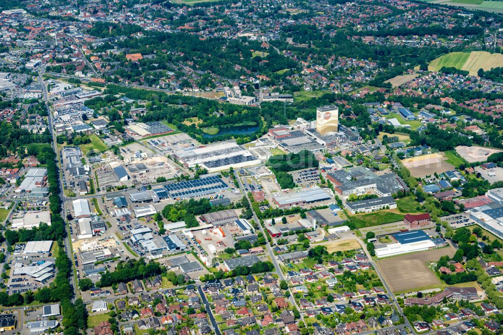 Aerial photograph Cloppenburg - Buildings and production halls on the food manufacturer's premises Pfanni of Emsland Food GmbH on street Werner-Eckart-Ring in Cloppenburg in the state Lower Saxony, Germany