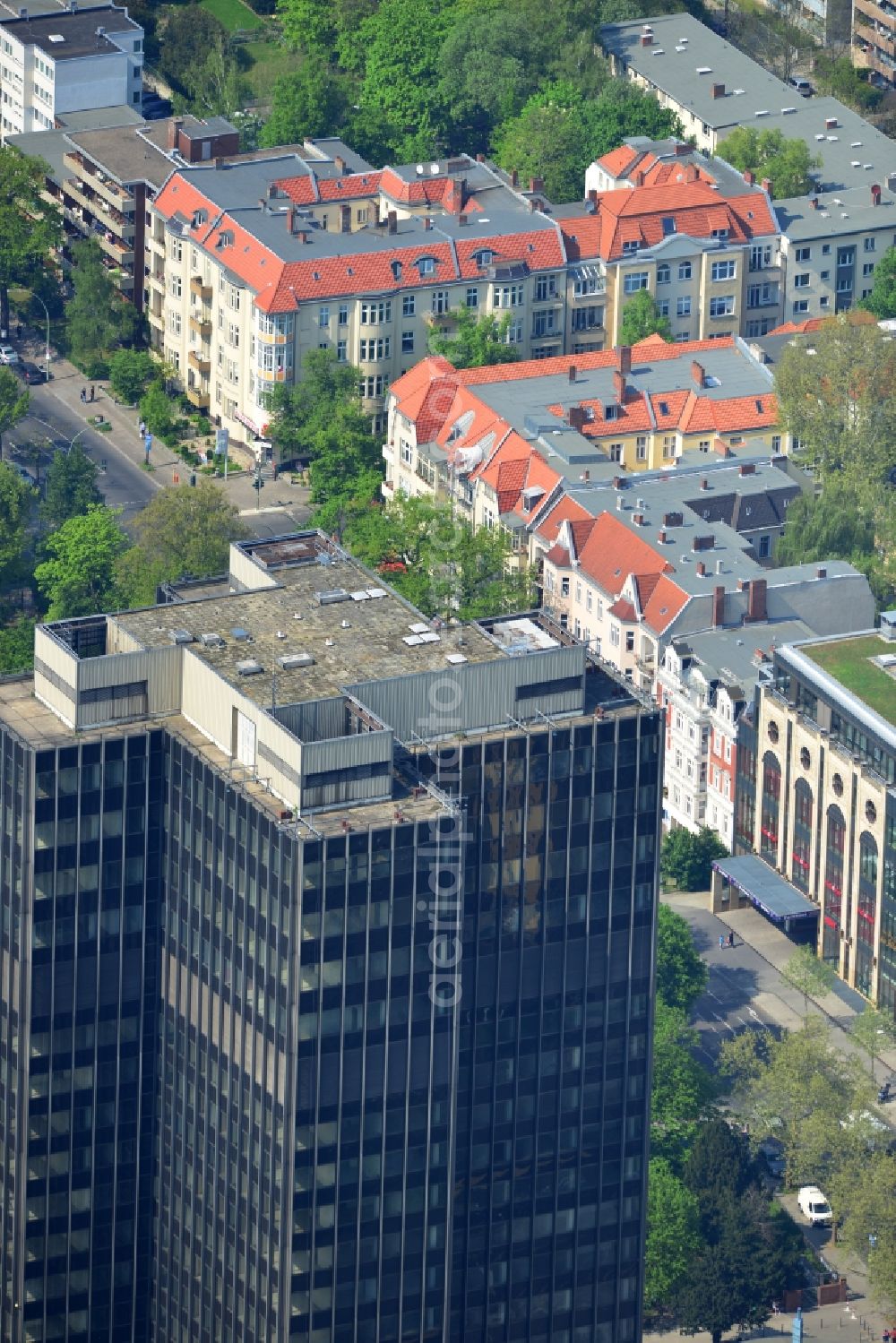 Berlin from the bird's eye view: View of the Steglitzer Kreisel, a building complex with an office tower in Berlins district of Steglitz