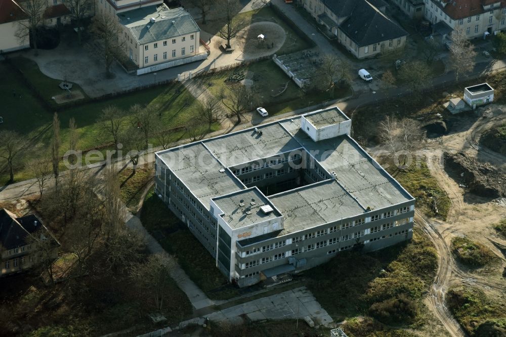 Aerial photograph Berlin - Vacant, unused office buildings - administrative and business center on the district Buch in Berlin