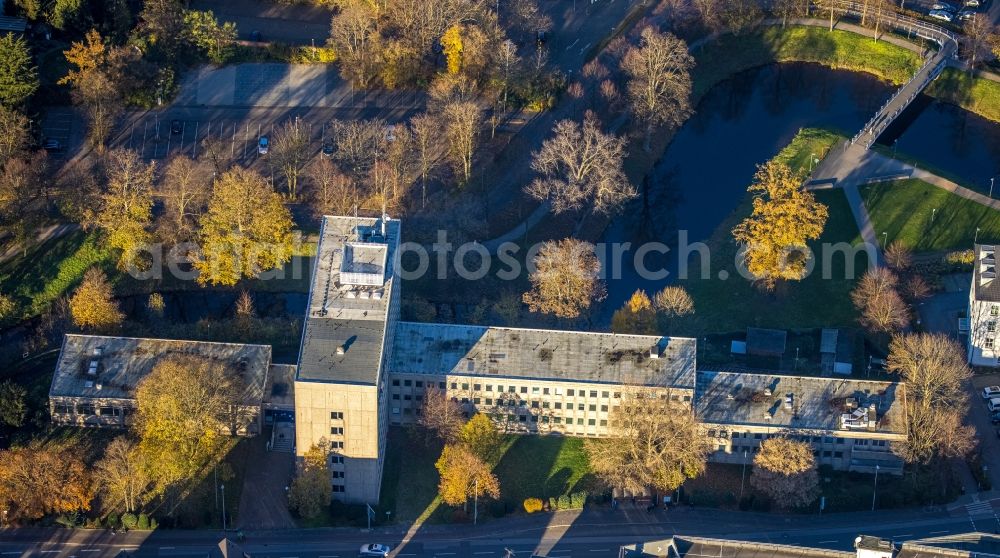 Moers from above - Vacant, unused building the formerly Finanzamt on Unterwallstrasse in Moers in the state North Rhine-Westphalia, Germany