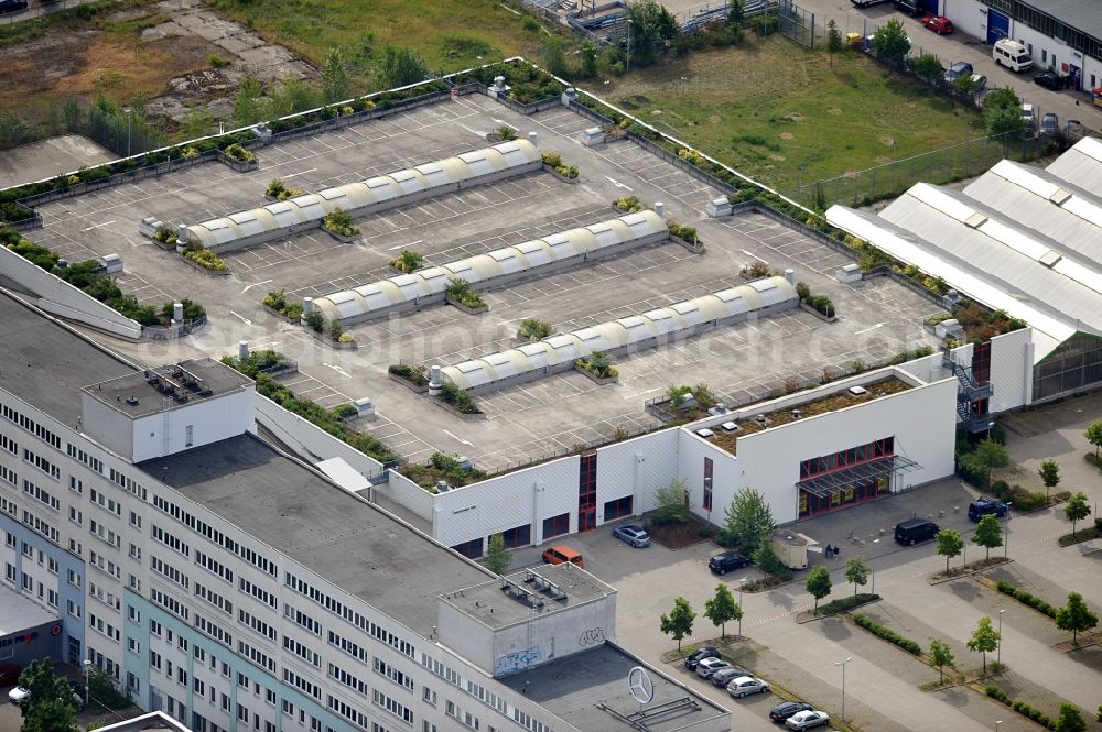 Aerial image Berlin - Empty store and former branch of the hardware store chain TOOM on Rhin St. in Berlin Marzahn