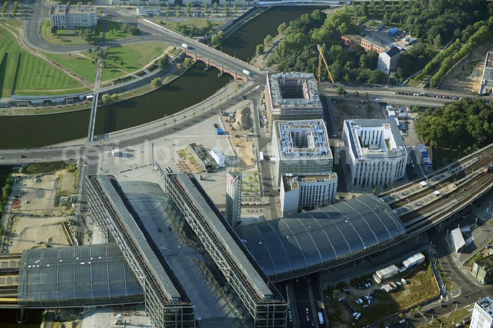 Berlin Moabit from above - Lehrter Stadtquartier quarter in the Moabit part of Berlin in Germany. The quarter consists of 5 blocks which form a complex of office buildings and hotels