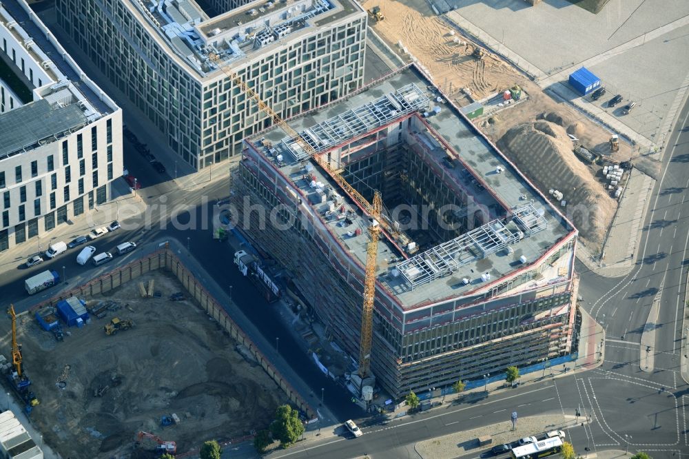 Aerial photograph Berlin Moabit - Lehrter Stadtquartier quarter in the Moabit part of Berlin in Germany. The quarter consists of 5 blocks which form a complex of office buildings and hotels