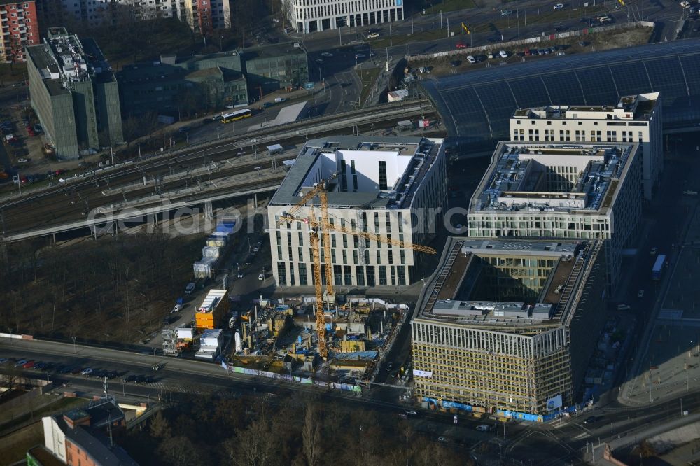 Aerial photograph Berlin - Lehrter Stadtquartier quarter in the Moabit part of Berlin in Germany. The quarter consists of 5 blocks which form a complex of office buildings and hotels