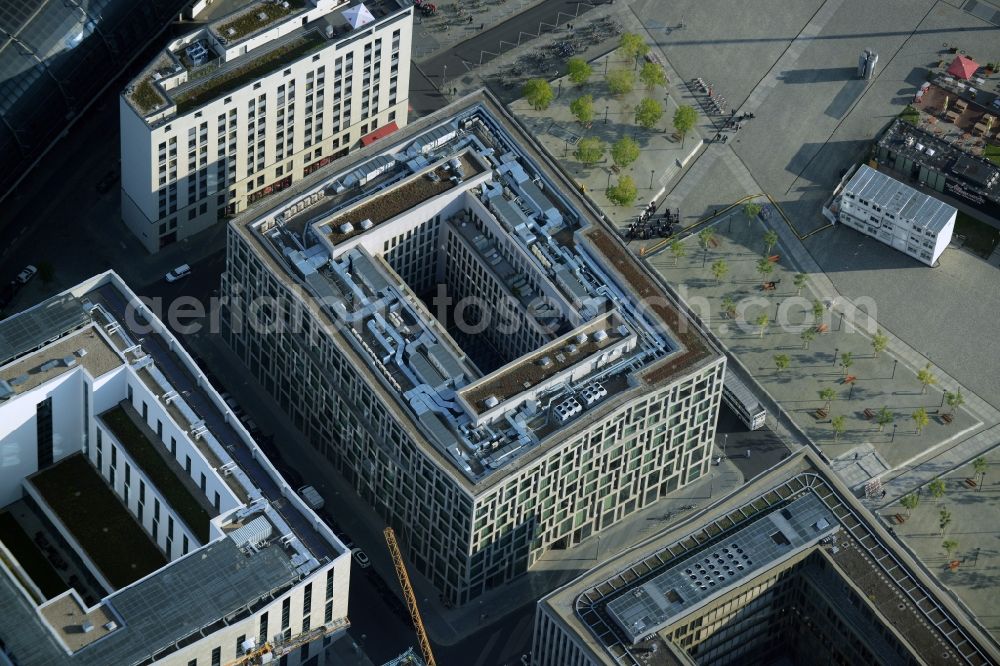 Berlin from above - Lehrter Stadtquartier quarter in the Moabit part of Berlin in Germany. The quarter consists of 5 blocks which form a complex of office buildings and hotels