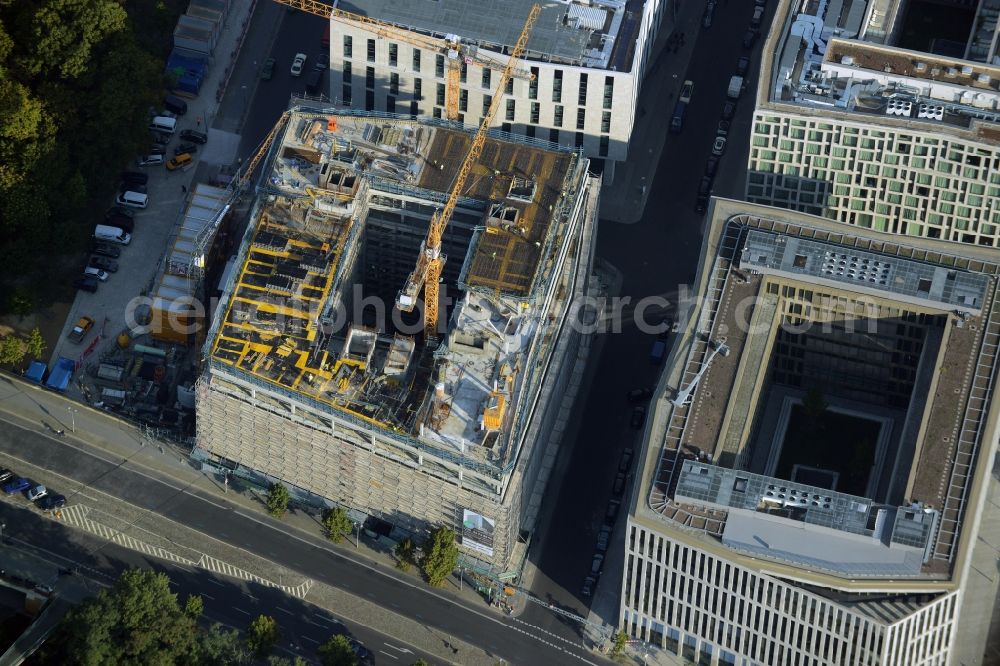 Aerial image Berlin - Lehrter Stadtquartier quarter in the Moabit part of Berlin in Germany. The quarter consists of 5 blocks which form a complex of office buildings and hotels