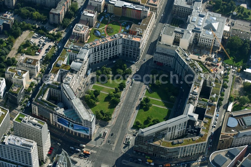 Aerial photograph Berlin - Ensemble space Leipziger Platz in the inner city center in Berlin in Germany