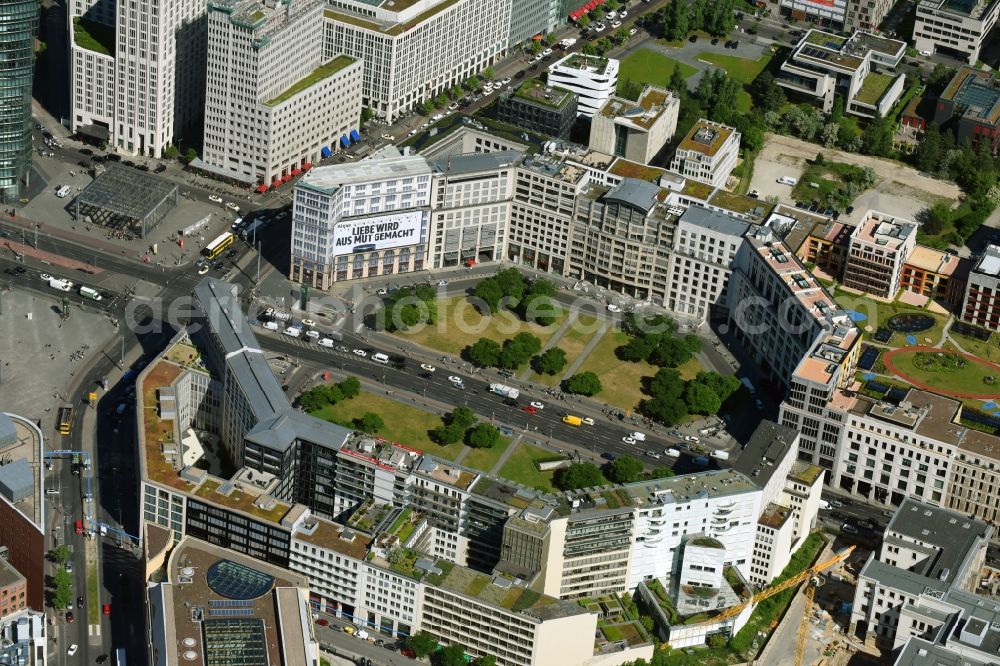 Aerial image Berlin - Ensemble space Leipziger Platz in the inner city center in Berlin in Germany