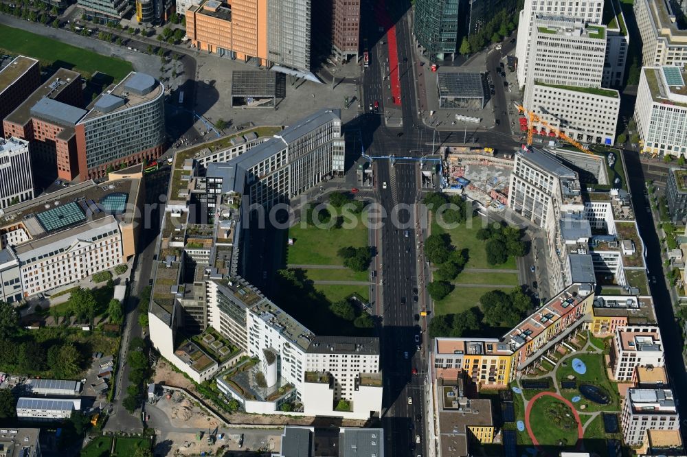 Aerial photograph Berlin - Ensemble space Leipziger Platz in the inner city center in Berlin in Germany