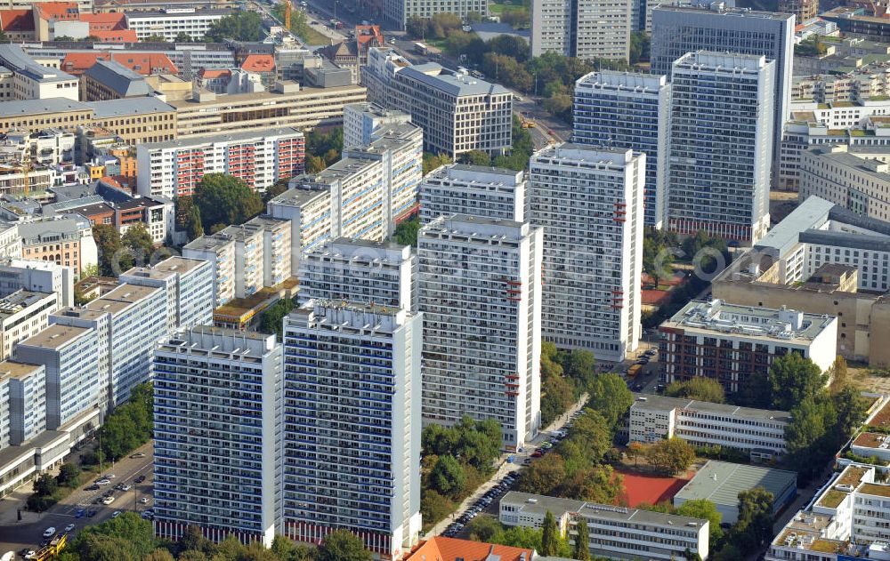 Aerial image Berlin Mitte - Stadtansicht auf einen Hochhaus - Wohngebiet an der Leipziger Straße in Berlin-Mitte. View to a housing area at the Leipziger Straße in the center of Berlin.