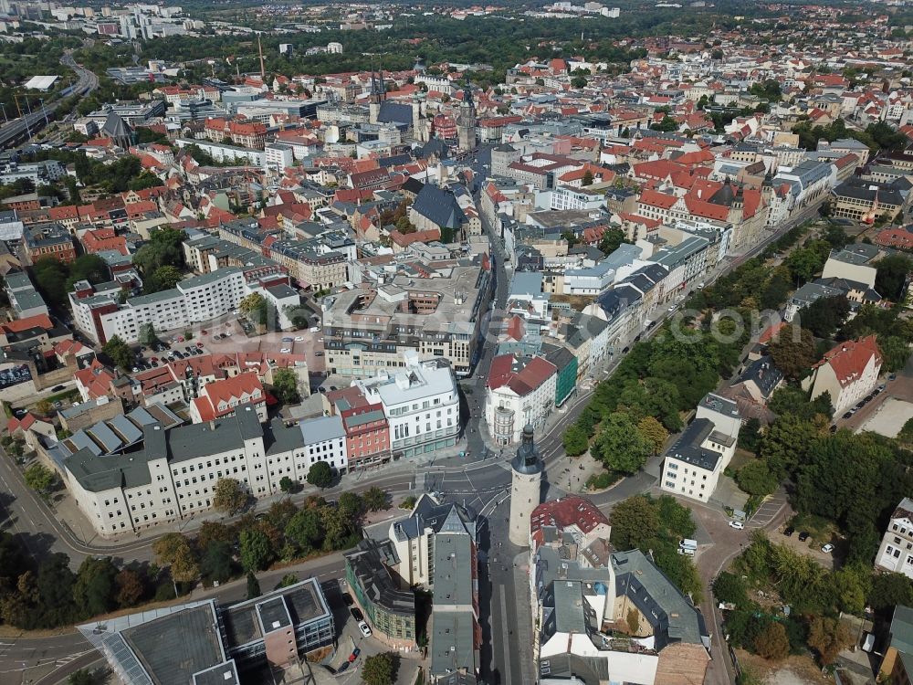 Halle (Saale) from the bird's eye view: Tower Leipziger Turm and the lower and upper Leipziger Strasse (Boulevard) in Halle an der Saale in the state of Saxony-Anhalt